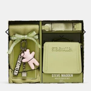Steve Madden Green and Pink Celery Multi-Piece Set
